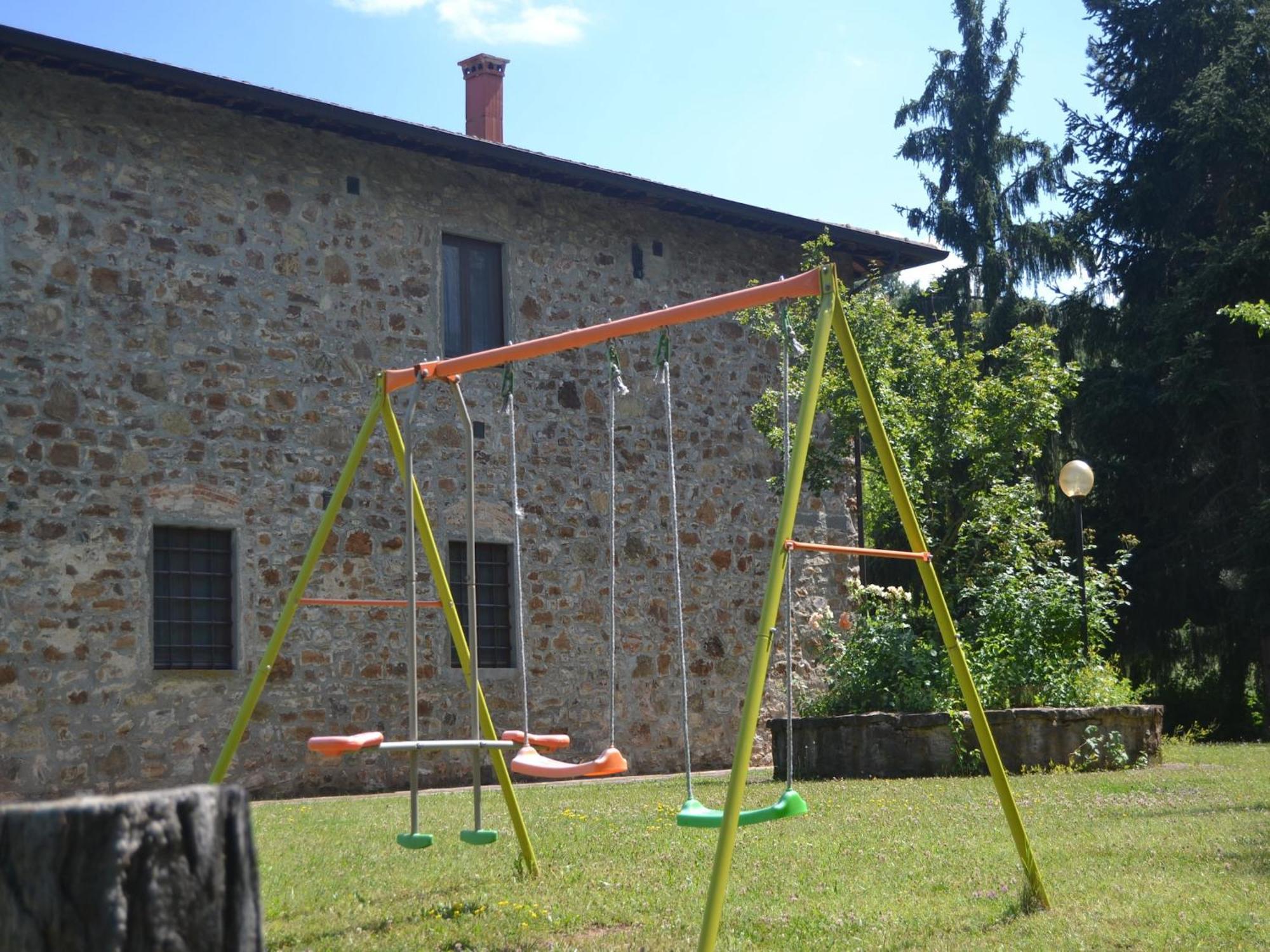 Pleasant Apartment With Swimming Pool Garden Bbq Parking Lucolena in Chianti Eksteriør billede